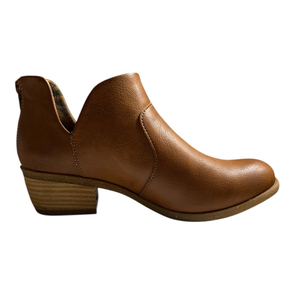 B.O.C. Womens Lucy Faux Leather Ankle Boots Shoes Size 10
